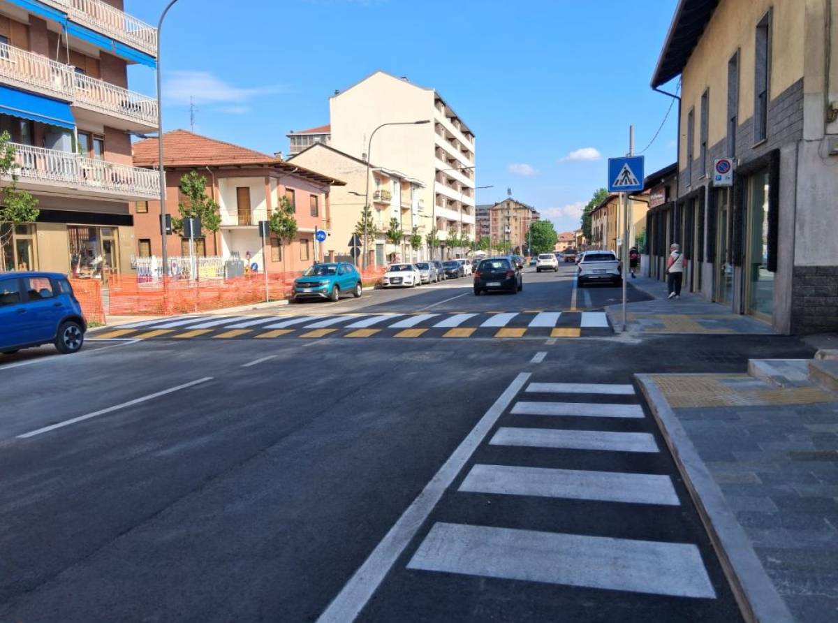 Corso Nazioni Unite a Cirié: riqualificazione quasi completata tra sicurezza, piste ciclabili e traffic calming